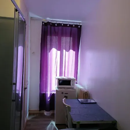 Apartament Studio Calme Pres Des Champs Elysees *