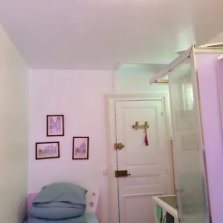 Studio Calme Pres Des Champs Elysees *