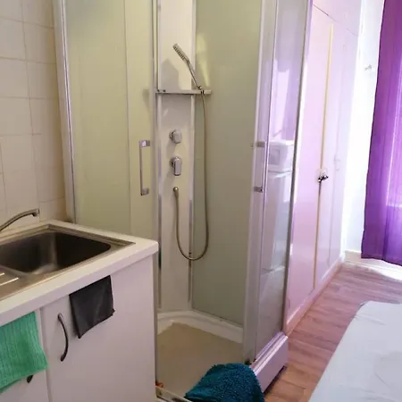 Studio Calme Pres Des Champs Elysees