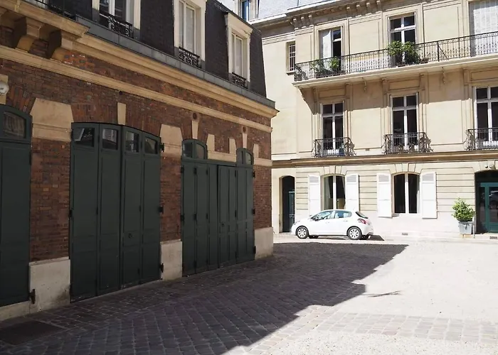 Appartamento Studio Calme Pres Des Champs Elysees